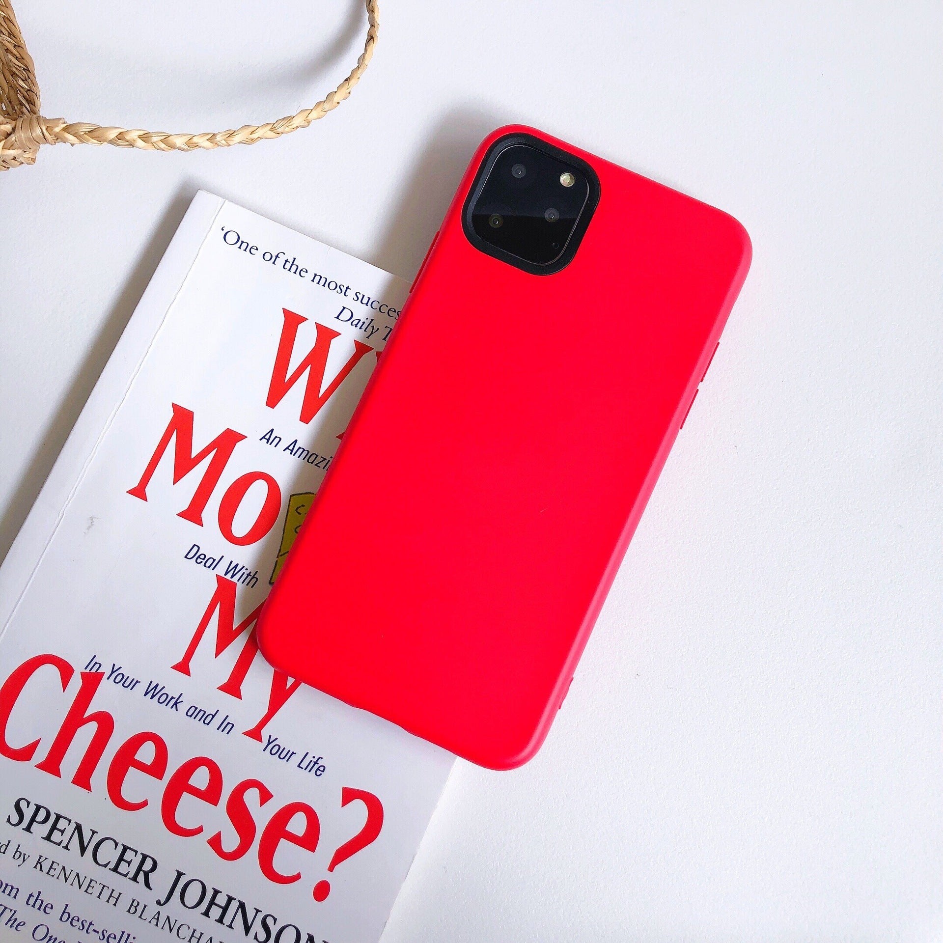 Mobile phone case hits macaron Mobile phone case hits macaron